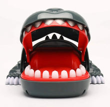 Charger l'image dans la galerie, Snap Dragon Teeth Animal Bight Game Kids Family Childrens Family Classic Toy
