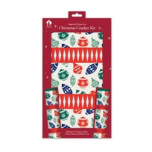 Charger l&#39;image dans la galerie, Make Your Own Christmas Cracker Kit Xmas Hats Jokes Snappers Craft
